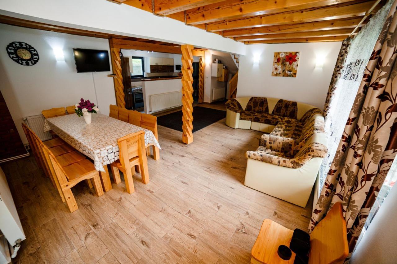 Casa Tudor Topliţa Exteriör bild