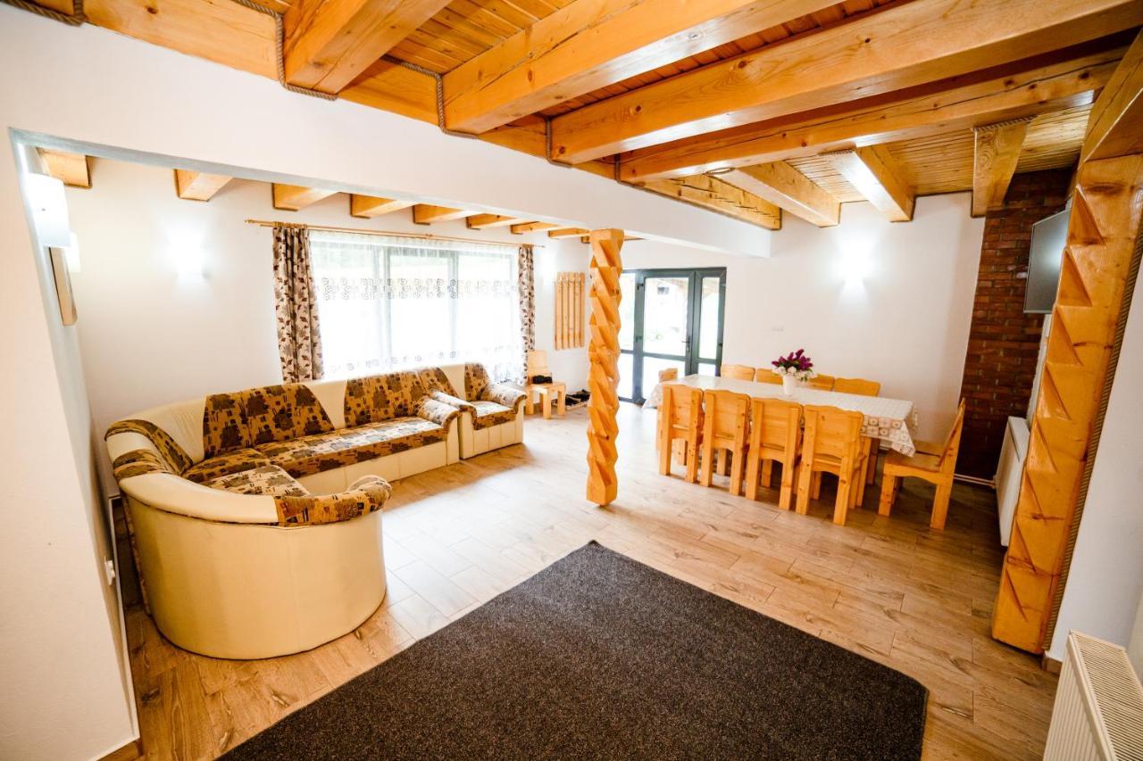 Casa Tudor Topliţa Exteriör bild