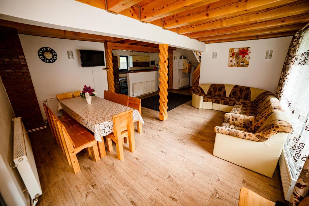 Casa Tudor Topliţa Exteriör bild