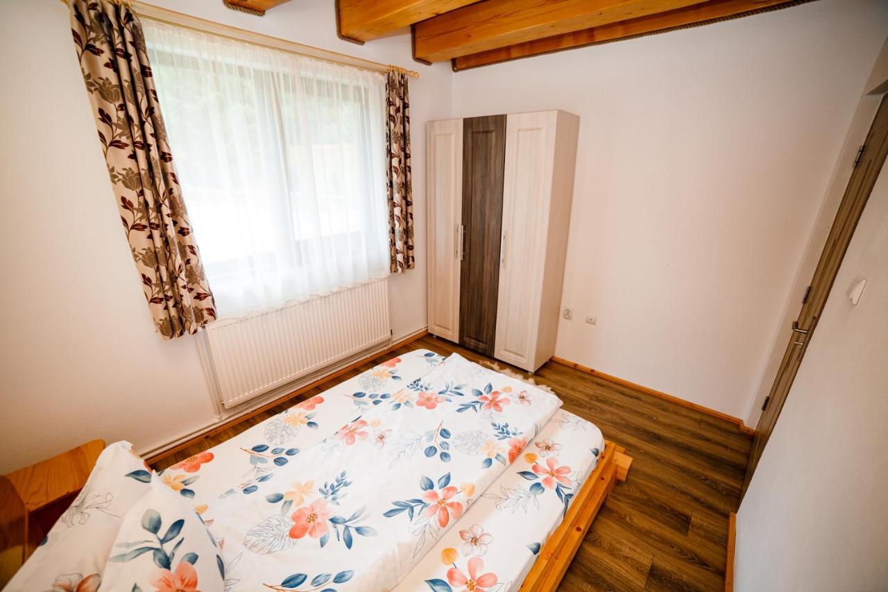 Casa Tudor Topliţa Exteriör bild