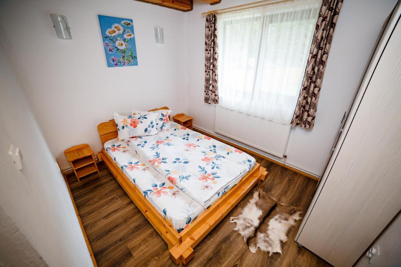 Casa Tudor Topliţa Exteriör bild